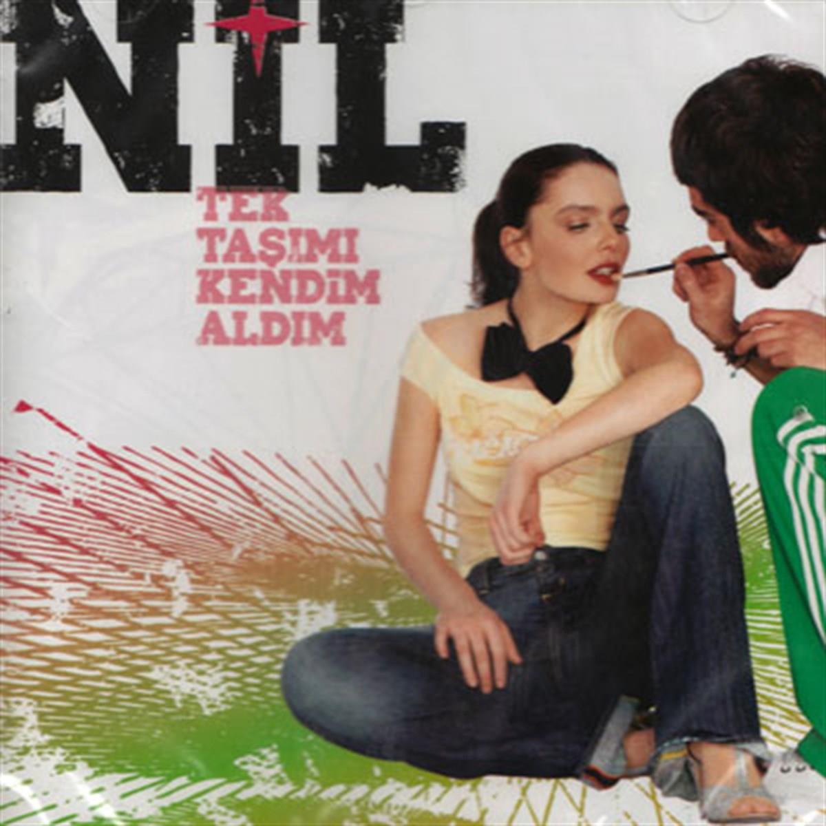 Nil Karaibrahimgil - Tek Taşımı Kendim Aldım (CD)Türkçe | Türkçe | Türkçe | CD | CD'ler
